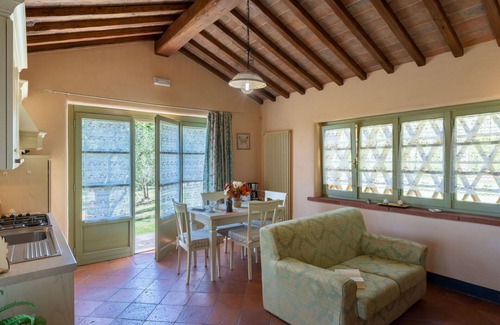 Castiglion Fiorentino Maison | Belle maison de vacances privée avec piscine privée, WIFI, TV, terrasse, animaux admis et parking