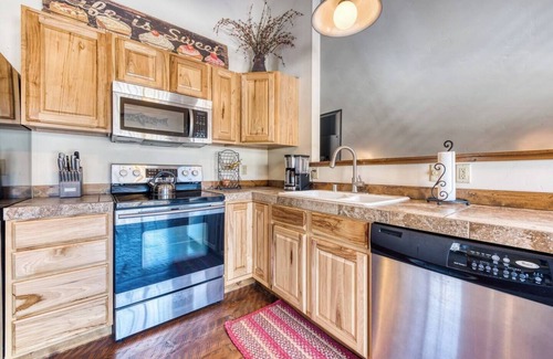 Conner Cabine | Wonderful 2 Bed 2 Bath Cabin on The Bitterroot River