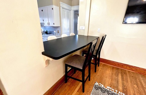 Cortland Maison | Wonderful 5-bedroom house steps from downtown and SUNY Cortland!