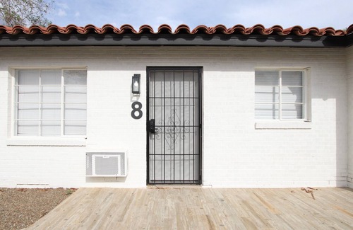 F. Q. Story Appartement | Wonderful apartment with AC in vibrant Phoenix