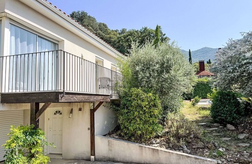 Montesquieu-des-Alberes Maison | Belle maison de vacances privée avec WIFI, climatisation, piscine privée, TV et patio