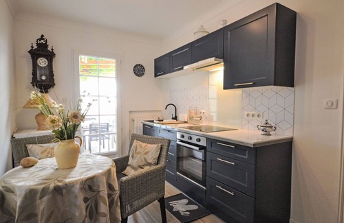 Morieres-les-Avignon Villa | Maison de vacances privée avec piscine privée, WIFI, climatisation, TV, terrasse, parking