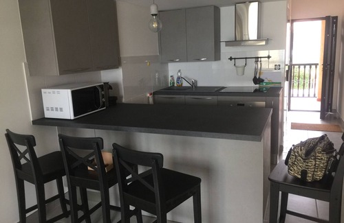 Le Brusc Appartement | Merveilleux studio face à la mer , á l’île des #Embiezs accès direct plage.