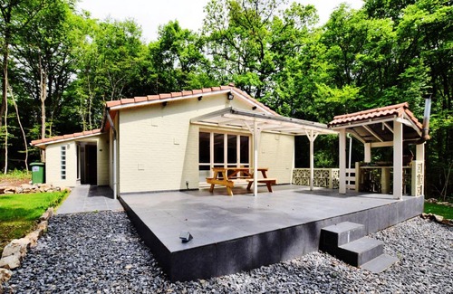 Sevry Maison | Wonderful Holiday Home in Beauaring with Sauna