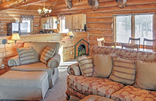 Oslund Maison | Magnifique 3BR Home sur Sand Lake w / Expansive Porch