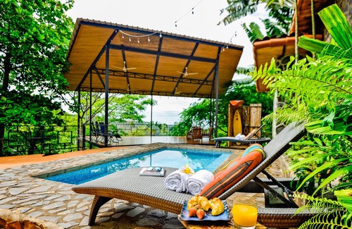 Jaco Maison | Wonderful home w/private pool & deck, ocean and jungle view! Wifi