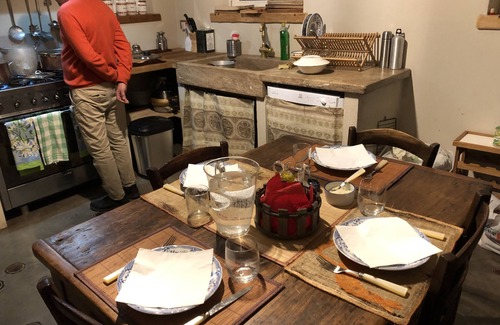 Cesana Torinese Chalet De Ski | Wonderful large Chalet surrounded by greenery 10 min from the village. Wifi and comfort.