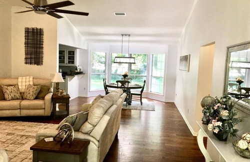 Live Oak Maison | Wonderful location in Suwannee County's premier neighborhood.