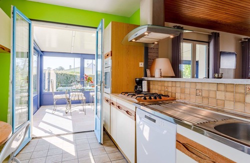 Saint-Germain-sur-Ay Maison | Belle maison de vacances privée pour 4 personnes avec WIFI, TV, terrasse et animaux admis
