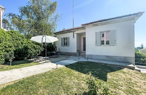Castel Rocchero Maison | Wonderful private villa for 4 people with WIFI, terrace and panoramic view