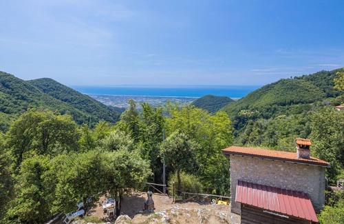 Stazzema Maison | Belle maison de vacances privée pour 4 personnes avec parking