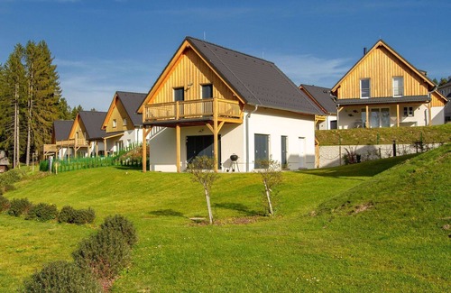 Lojzova Paseka Maison | Merveilleuse maison de vacances privée pour 10 personnes avec WIFI, TV et terrasse