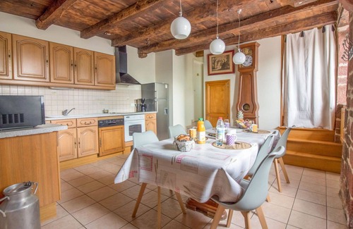 Lagleygeolle Villa | Magnifique maison de vacances privée avec WIFI, TV, patio, animaux admis et vue panoramique