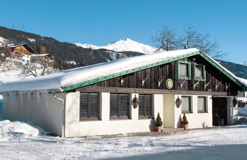 Fliess Maison | Magnifique maison de vacances privée pour 10 personnes avec WIFI, TV et parking