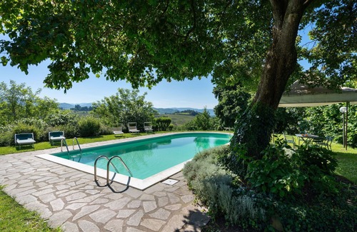 Vicchio Villa | Maison de vacances privée avec piscine privée, WIFI, TV, patio, animaux admis, vue panoramique