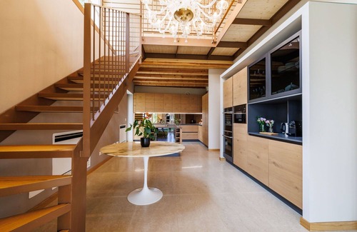 Monteu Roero Villa | Belle maison de vacances privée avec WIFI, climatisation, piscine privée, patio, près de Alba
