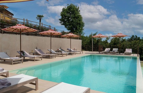 Monteu Roero Villa | Belle maison de vacances privée avec WIFI, climatisation, piscine privée, patio, près de Alba