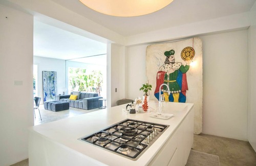 Cinisi Villa | Magnifique maison de vacances privée avec WIFI, climatisation, piscine privée, TV et patio