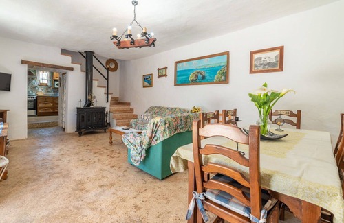 Cala Llombards Maison | Merveilleuse maison de vacances privée pour 6 personnes avec TV, balcon, animaux admis et parking
