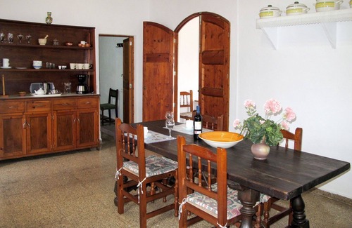 Cala Llombards Maison | Belle maison de vacances privée pour 5 personnes avec TV, terrasse et animaux admis