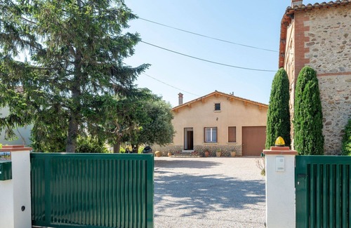 Montauriol Maison | Merveilleuse maison de vacances privée pour 7 personnes avec TV et terrasse