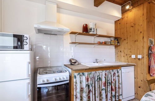 Verfeuil Maison | Belle maison de vacances privée pour 4 personnes avec terrasse et animaux admis