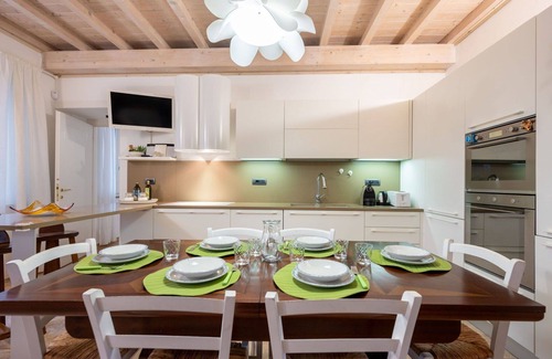 San Desiderio Maison | Merveilleuse maison de vacances privée avec WIFI, piscine privée, climatisation, TV et terrasse