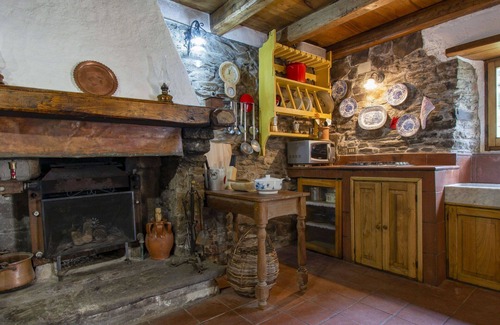 San Marcello Pistoiese Maison | Belle maison de vacances privée avec piscine privée, WIFI, TV, terrasse et animaux admis