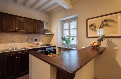 Pieve di Chio Villa | Maison de vacances privée avec WIFI, piscine privée, climatisation, TV, patio, près de Cortone