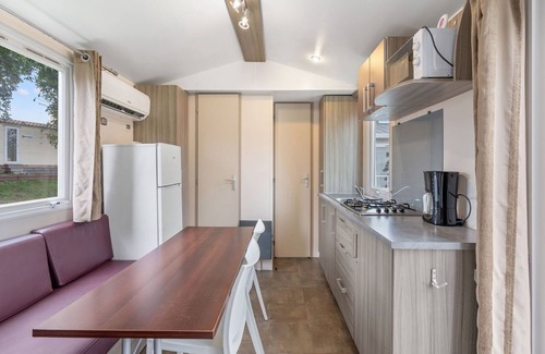 Dolni Chabry Maison | Merveilleuse maison de vacances privée avec piscine, WIFI, climatisation, terrasse et animaux admis