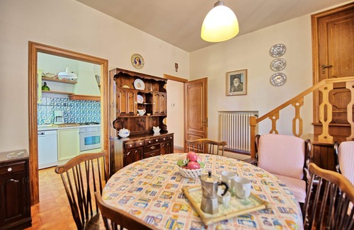 Bucine Villa | Belle maison de vacances privée avec piscine privée, WIFI, TV, balcon et vue panoramique