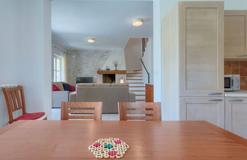 Barban Villa | Maison de vacances privée avec climatisation, piscine privée, WIFI, TV, terrasse, animaux admis
