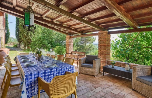 Agello Villa | Maison de vacances privée avec WIFI, piscine privée, climatisation, TV, patio, près de Pérouse