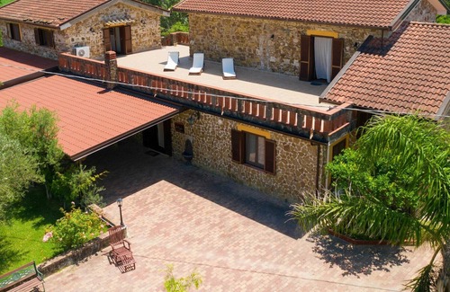 Giungano Villa | Magnifique maison de vacances privée avec WIFI, piscine privée, climatisation, TV et parking