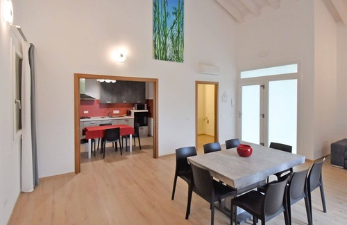Malcontenta Villa | Merveilleuse maison de vacances privée avec climatisation, WIFI, piscine, TV et balcon