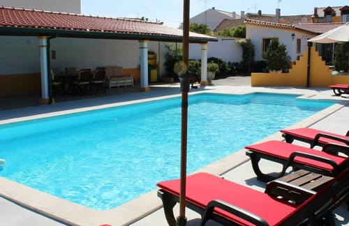 Coz Maison | Belle maison de vacances privée avec WIFI, piscine, climatisation, TV et parking