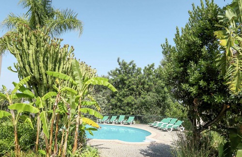 Silves Maison | Maison de vacances privée avec piscine privée, climatisation, WIFI, bain à remous, TV, terrasse