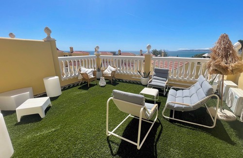 Urbanizacion Puerto de Estepona Maison | WONDERFUL SEMI-DETACHED HOUSE NEXT TO THE BEACH
