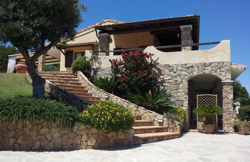 Porto Pino Appartement | Bel appartement dans une villa