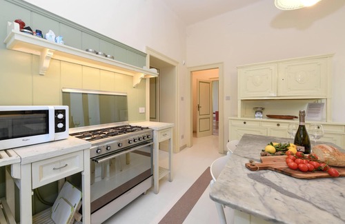 Barbarano Villa | RANDOM LISTING