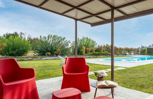 Cortazzone Maison | Wonderful villa for 10 people with WIFI, pool, TV, patio and parking