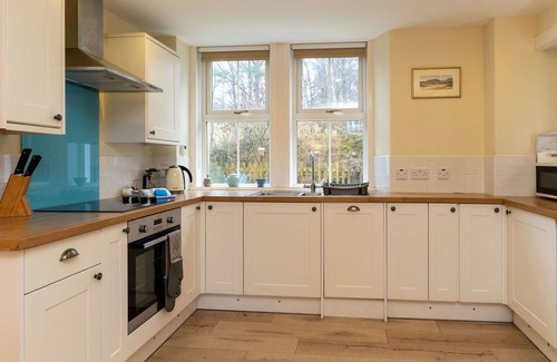 Alvie Maison | Merveilleuse maison de vacances pour 4 personnes avec WIFI, TV, patio et animaux admis