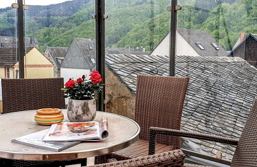 Ediger Maison | Agréable appartement pour 4 personnes avec WIFI, TV, balcon, animaux admis et parking