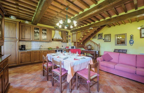 Pescaglia Maison | Magnifique maison de vacances pour 6 personnes avec WIFI, piscine privée, TV et patio