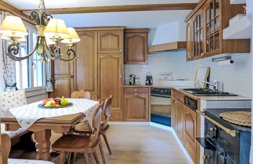 Wimmis Maison | Wonderful villa for 6 people with WIFI, TV and parking