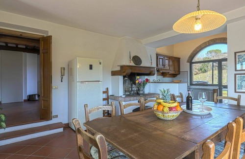 Scandicci Maison | Maison de vacances avec WIFI, piscine privée, TV, terrasse, animaux admis, vue panoramique