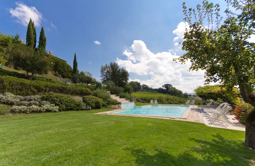 Chiusi Villa | Wonderful villa with exclusive pool near Siena