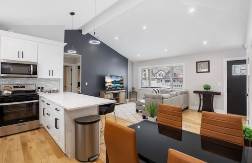 Willowbrook Maison | Wonderful Willowbrook Escape: Hinsdale Schools