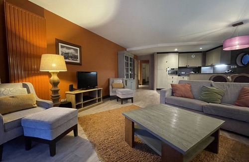 Avoriaz Appartement | Résidence PREMIUM l'AMARA Luxe 5 étoiles,100m2,, 8 pers, Piscine,Saun, Ham,Pkg