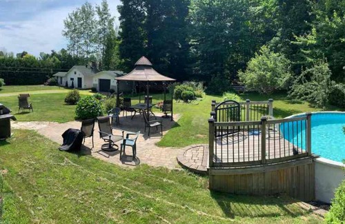 Les Collines-de-l'Outaouais Regional County Municipality Maison | Wonderfull big country house with hobby farm